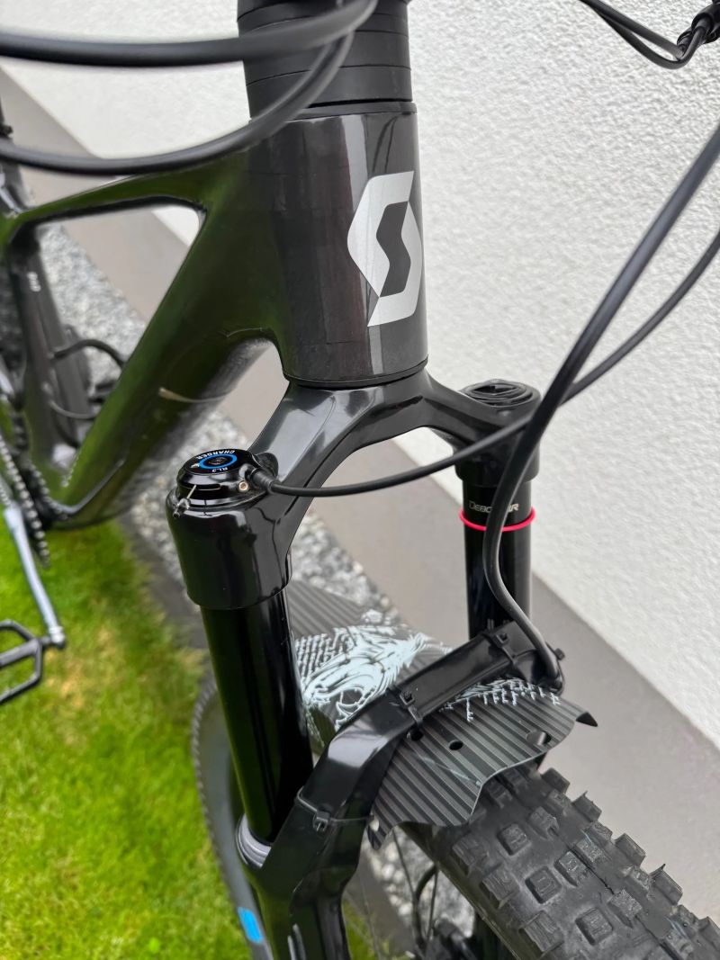 Scott SPARK 940 / CARBON / 1. majitel / SUPER STAV / PO SERVISU Z 09/2025 / najeto cca 500 km