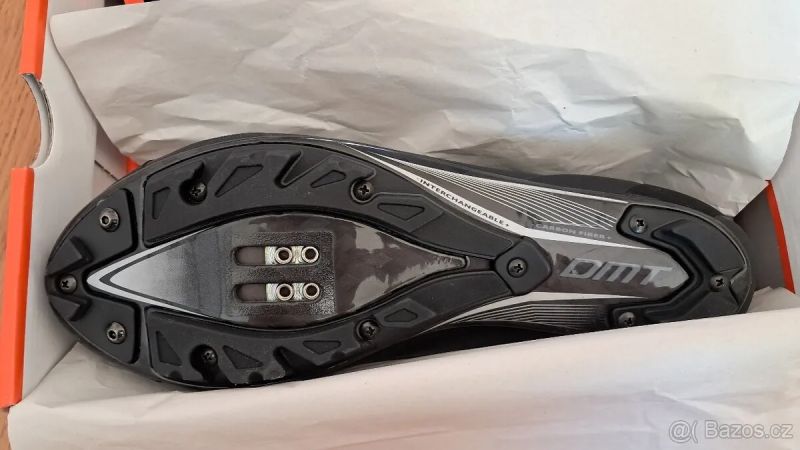 DMT KM30 Black/Black 47 carbon- NOVÉ ⭐ ⭐ ⭐