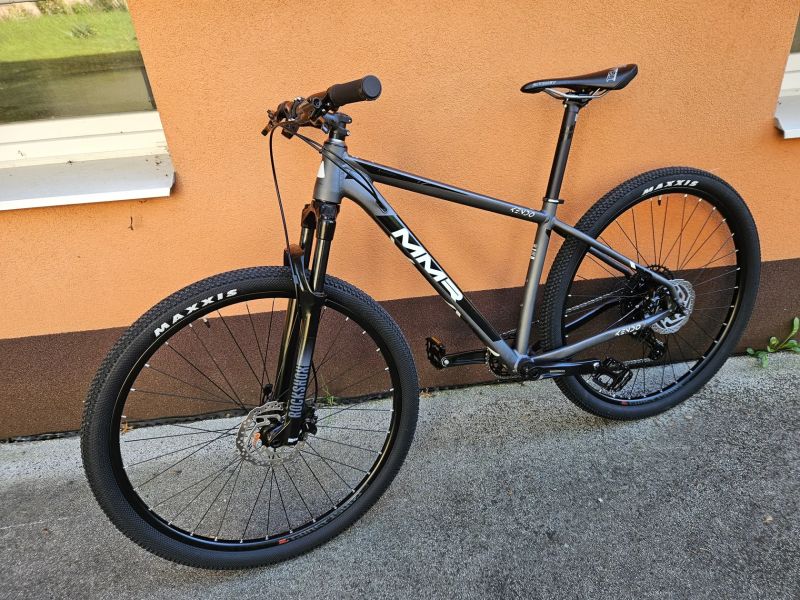 MMR 29" Deore 1x12, vdlce vzduchová Rock Shox