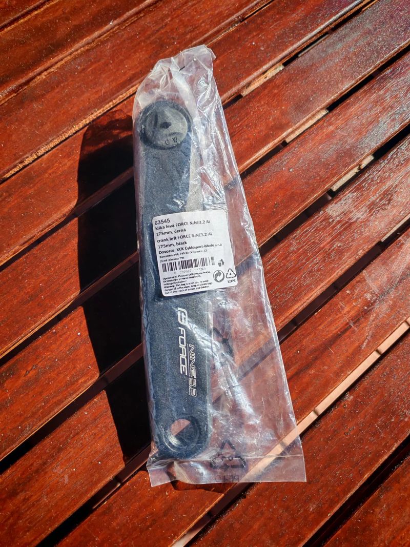 Kliky- Prowheel SUOLO 901, 40-30-22T, 175mm, 4 hran + levá samostatná FORCE NINE3.2 Al 175 m