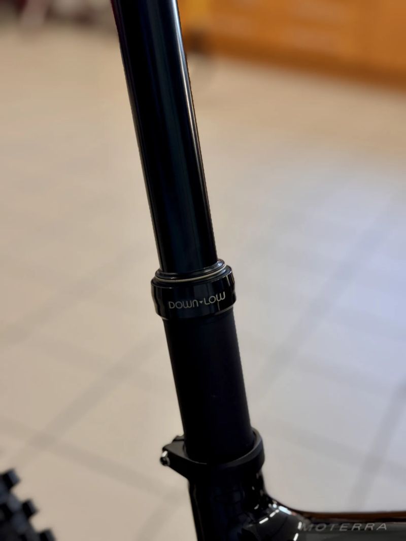 sedlovka Cannondale Downlow 34,9 mm, zdvih 200 mm