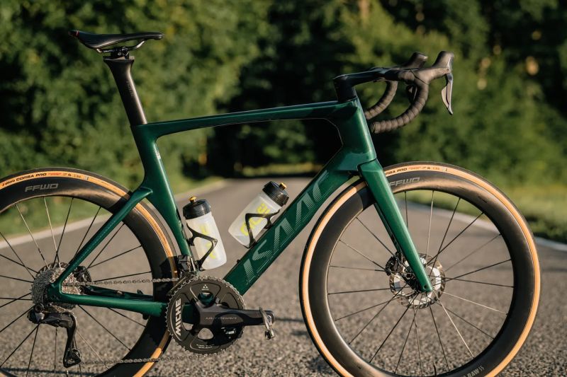 Isaac Meson Ultegra Di2 – prodej testovacího kola 2025
