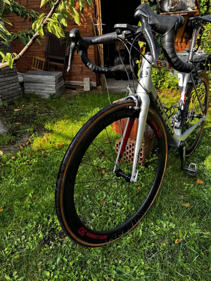 Cervélo R3 Ultegra rim