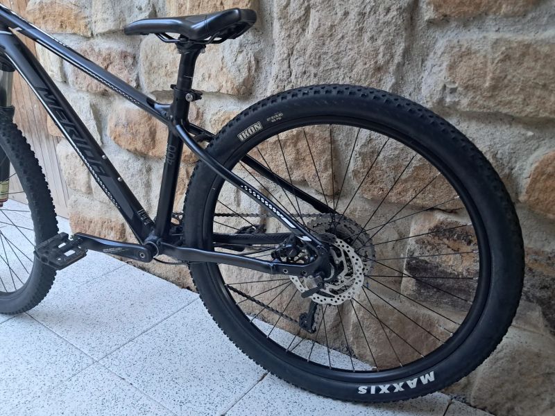 Merida Big seven 400-S/27,5 vzduch.vidlice, Deore 1x10, lehké! 