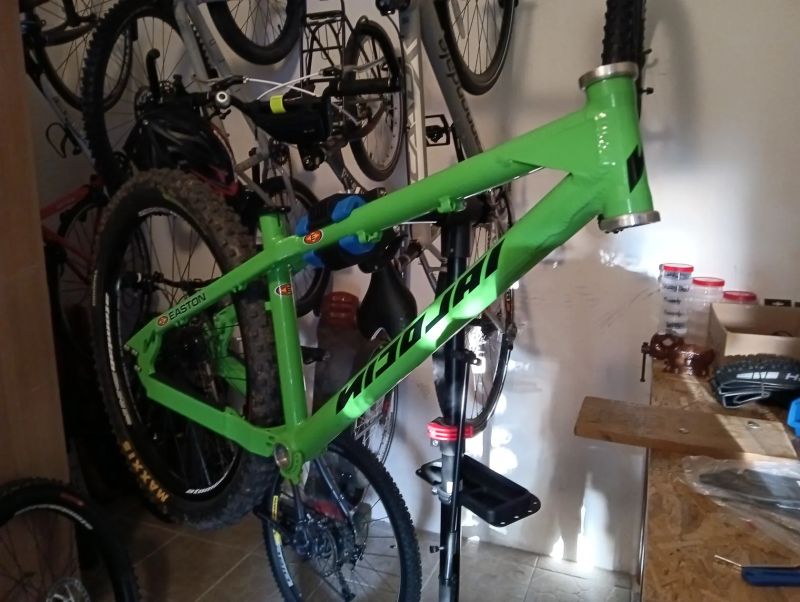 Koupím vidlice na kolo NICOLAI EASTON