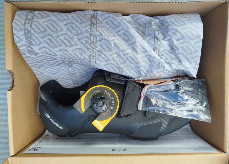 tretry MTB Force REVO 2, vel. 45