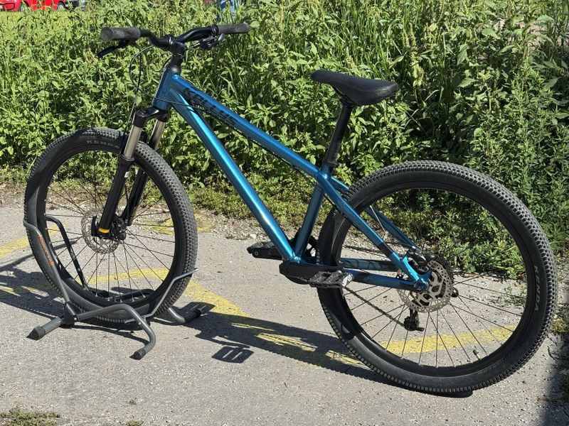 Kellys Whip 50