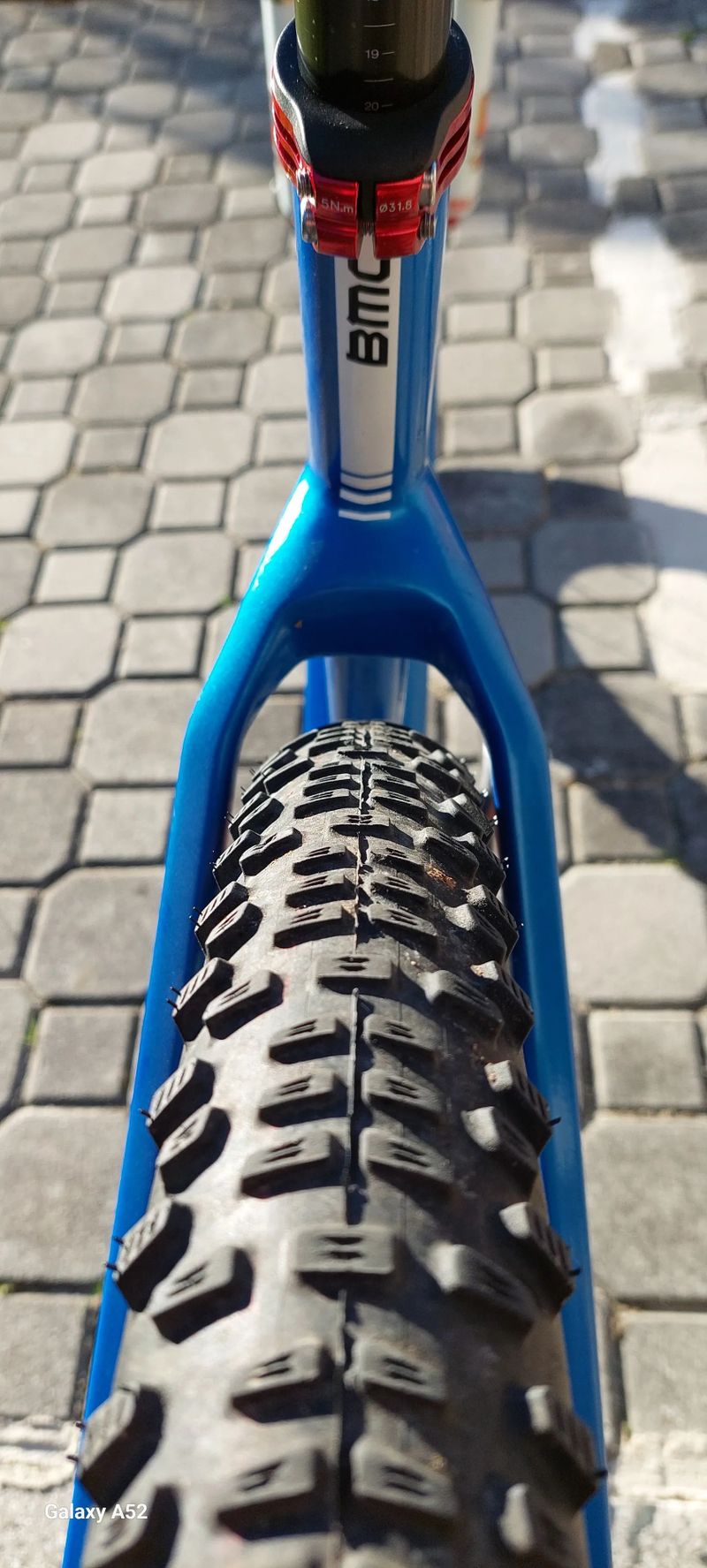 BMC TEAMELITE 2 v. M