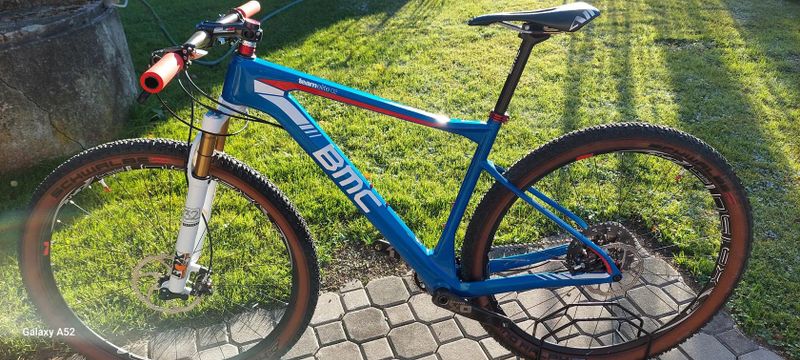 BMC TEAMELITE 2 v. M