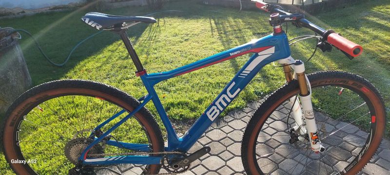 BMC TEAMELITE 2 v. M