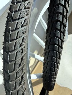 Schwalbe 622-54, 28/29x2,15 Marathon Plus