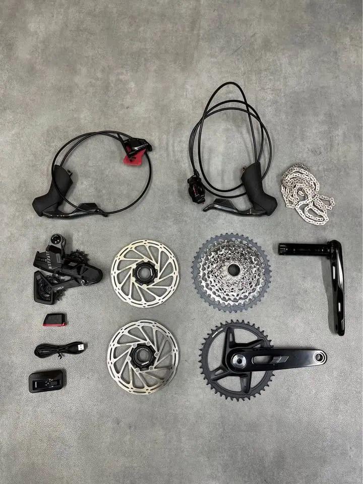 Sada SRAM Rival AXS XPLR 1x13