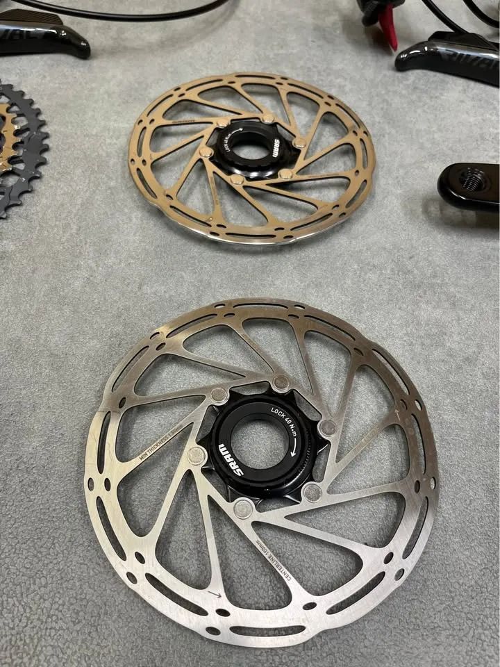 Sada SRAM Rival AXS XPLR 1x13