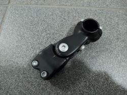 Nastavitelný představec