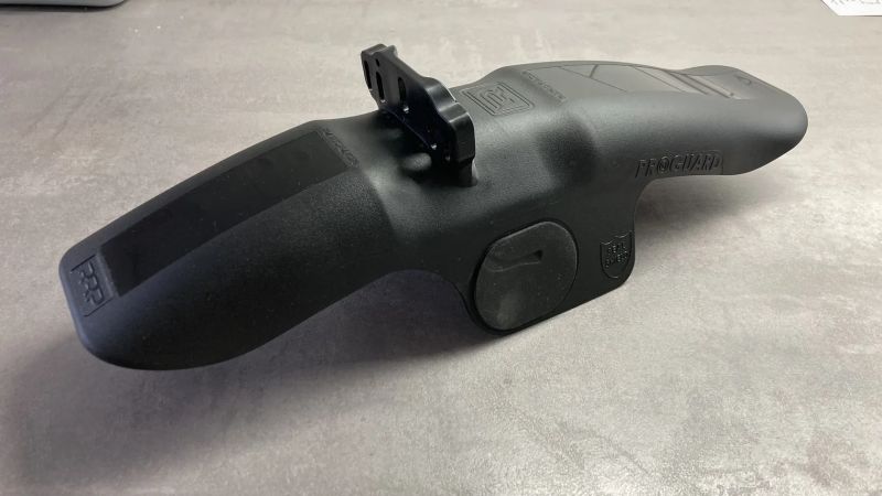 Přední blatník RRP ProGuard Mini Bolt On V2