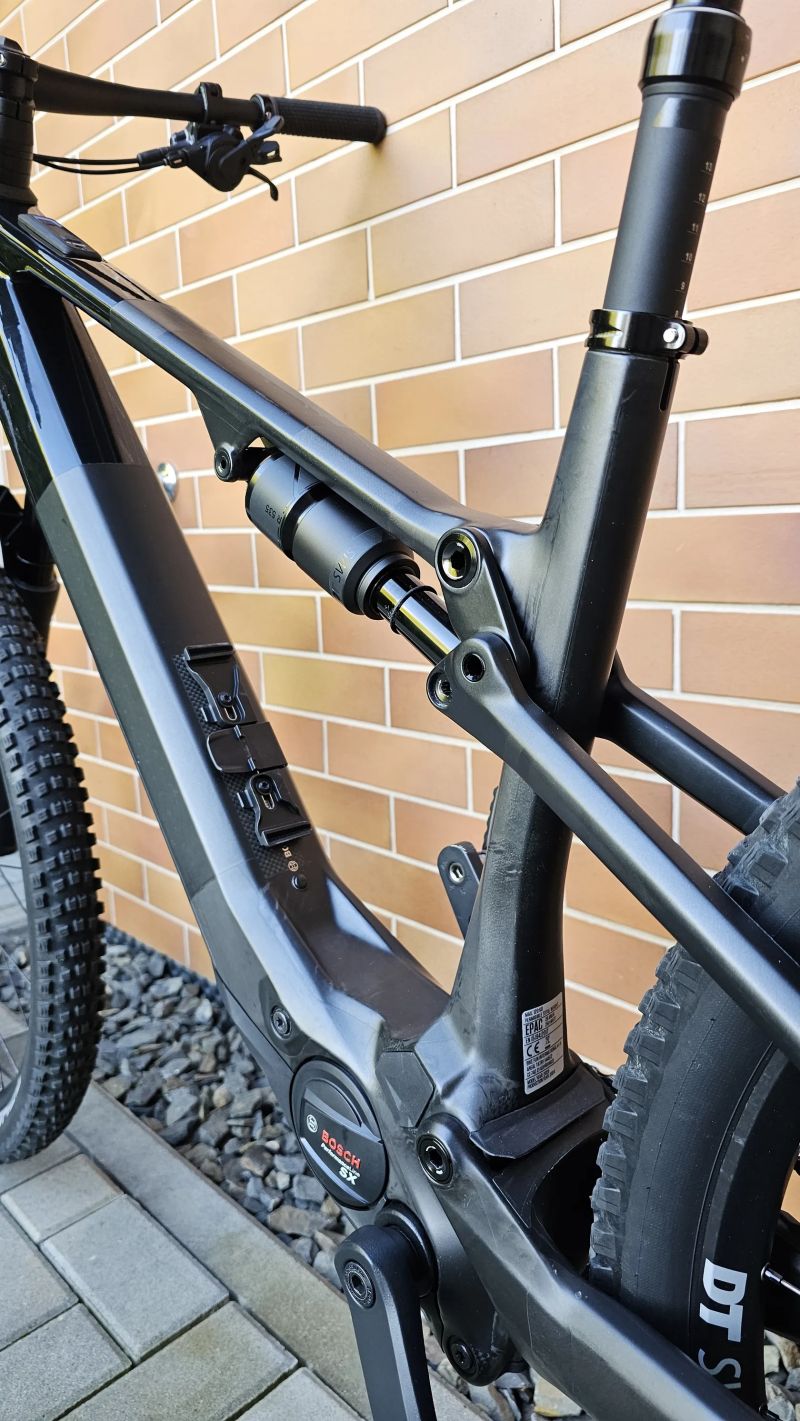 Superior iXF 9.7 Matte Carbon