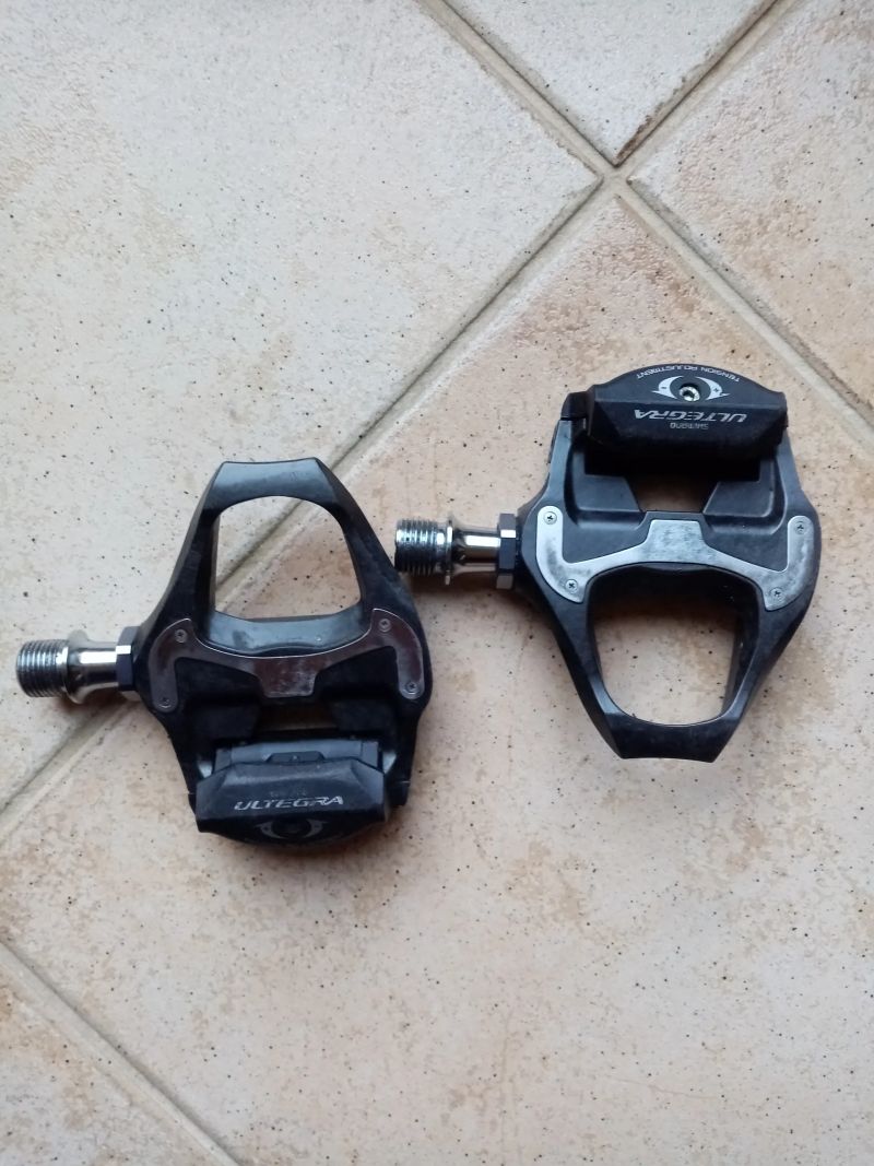 Pedály Shimano Ultegra - silniční - karbon 