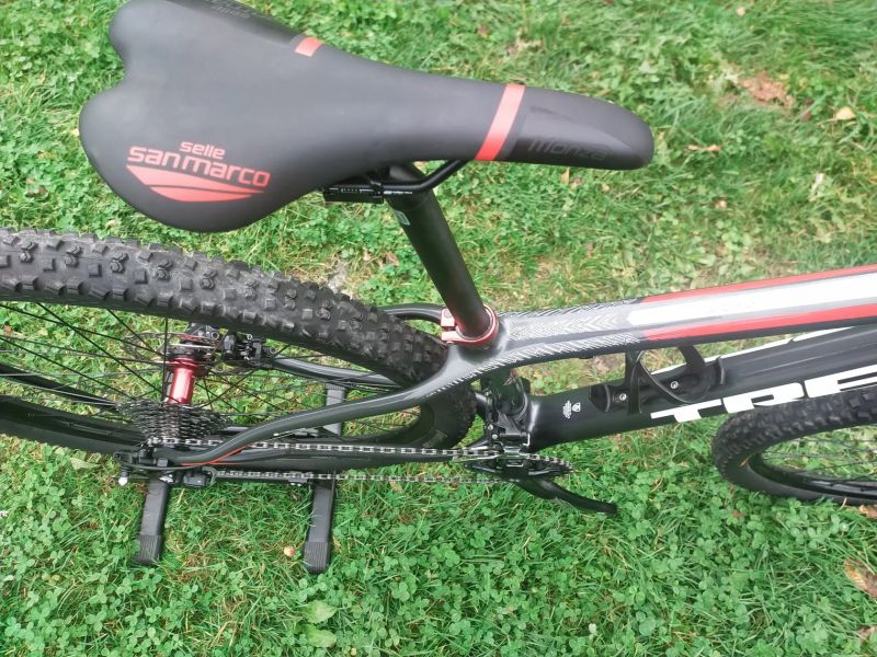 KARBONOVÉ HORSKÉ KOLO 29 .,. TREK VELIKOST XS