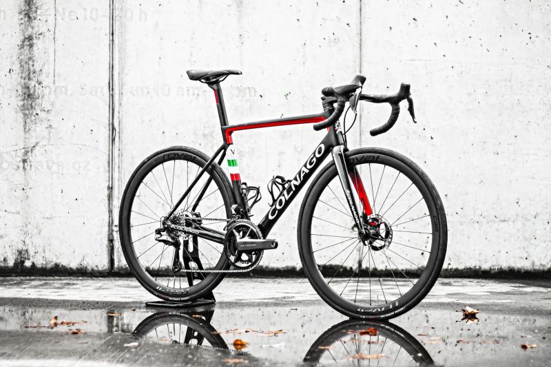 "REZERVOVANO" Colnago V3 Disc, Shimano Ultegra Di2 2x12 Disc, Roval Carbon C38