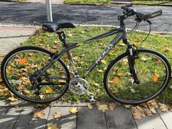 28" trekové kolo Rock Machine CROSSRIDE 500 rám M 17.5"