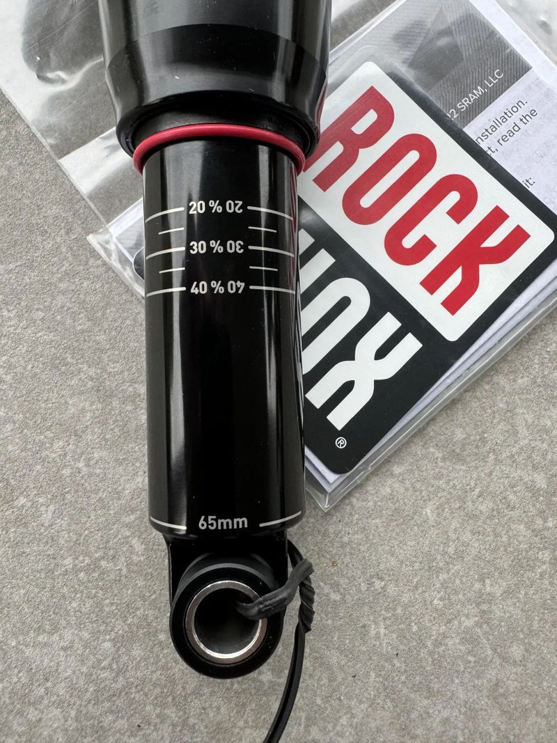 Tlumič RockShox Super Deluxe Select+ 205x65