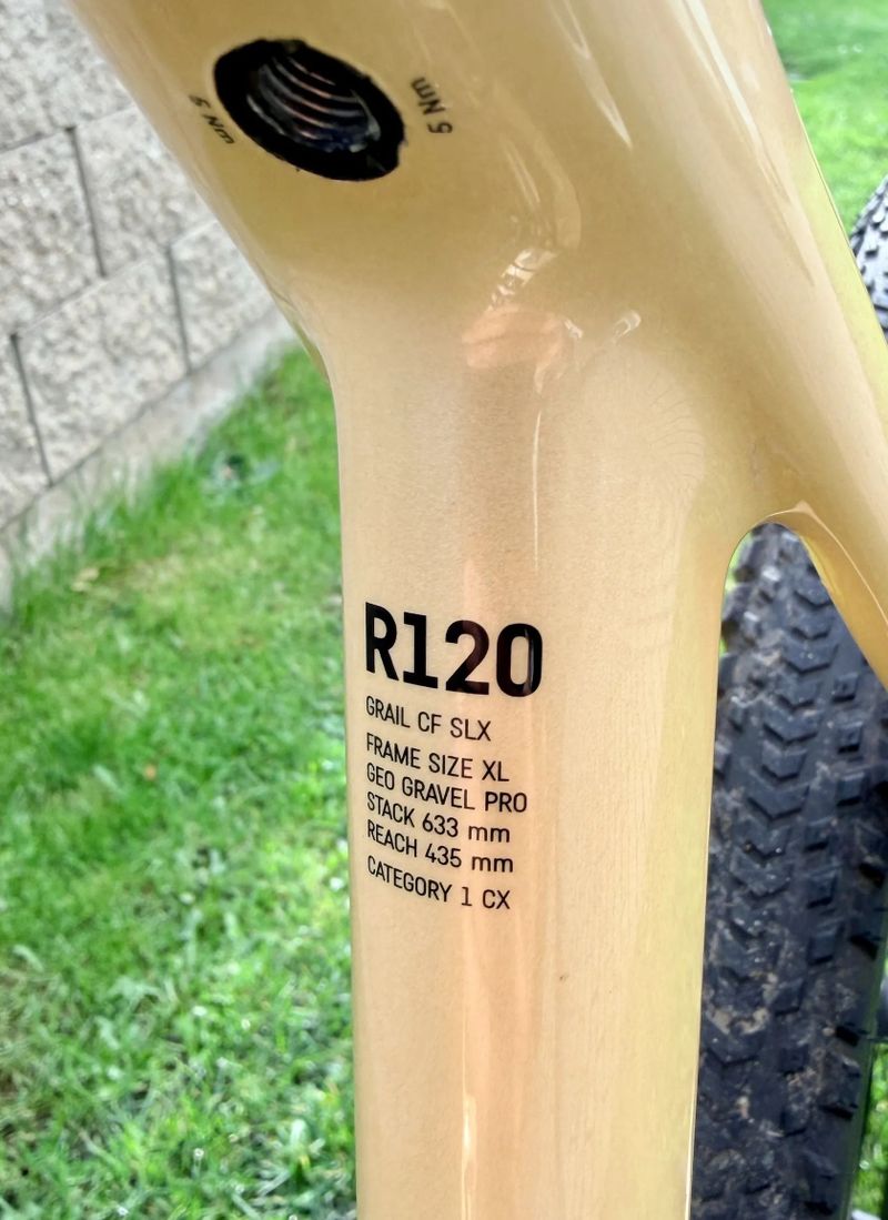 Canyon Grail CF SLX 8 Di2, Dt Swiss 1400, vel. XL, 300km najeto