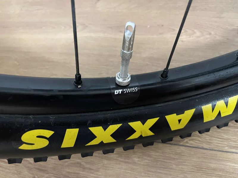 Nová zapletená kola 29 boost microspline