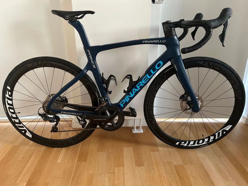 Pinarello Prince Disk / vel. 51.5 / Ultegra R8000 / Vittoria Elusion