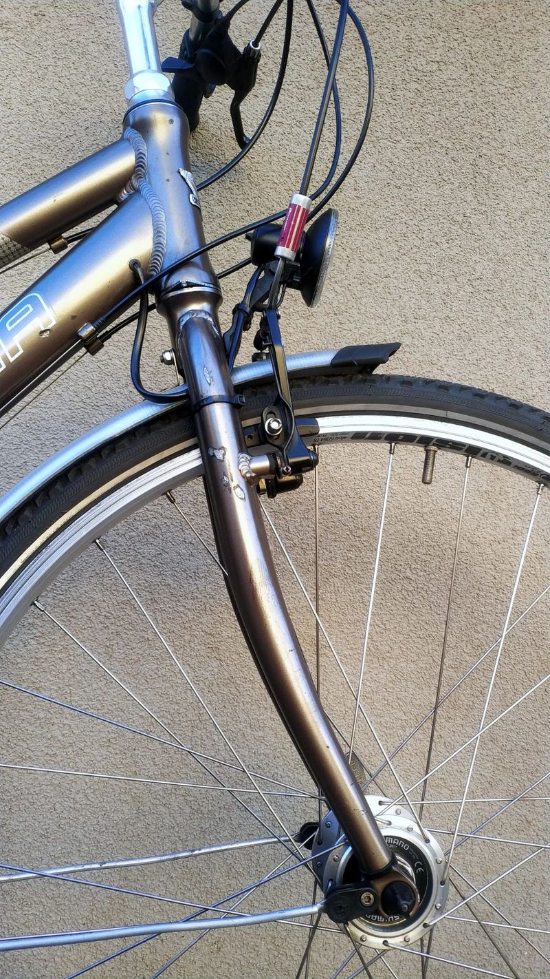 Dámské kolo Victoria Light 3x9. Skvělý rám ALU 7005