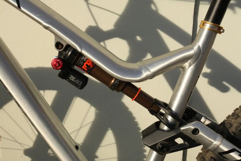 Commencal Meta AM V4.2