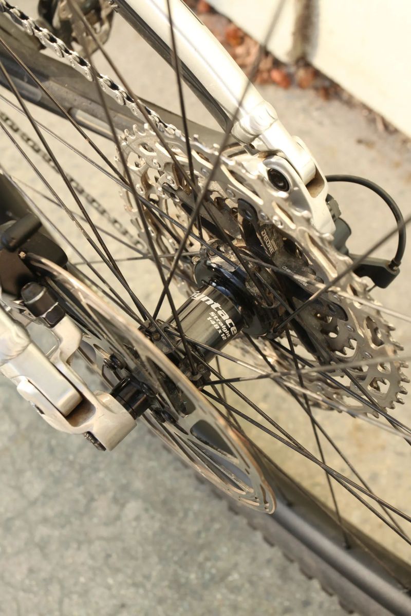 Commencal Meta AM V4.2