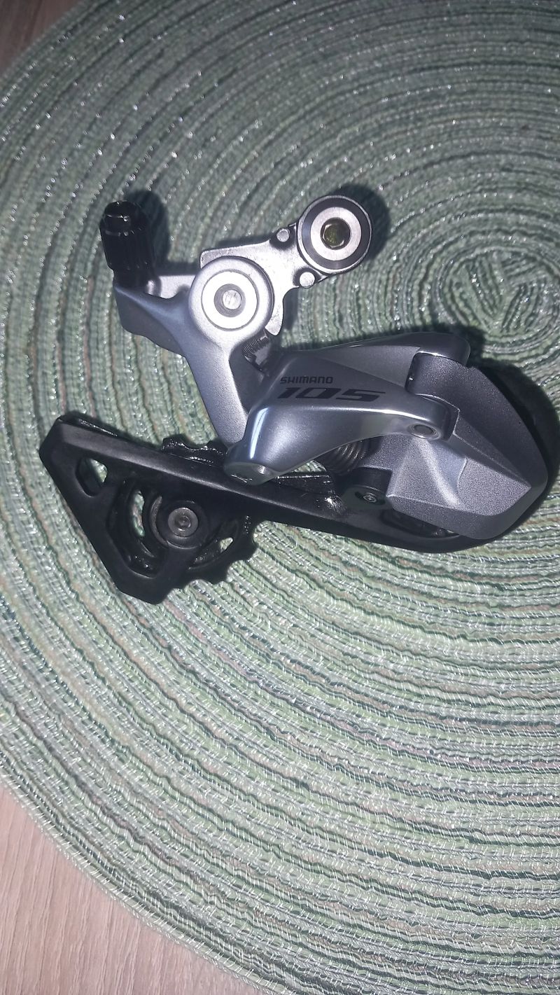 Přehazovačka Shimano105,Sram rival 