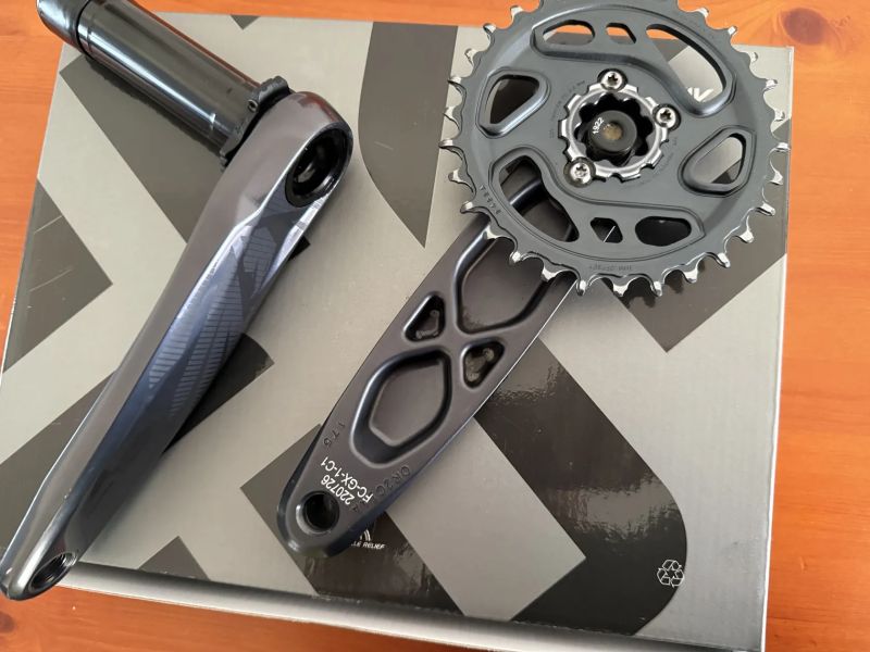 Prodám kliky Sram GX ..175 a převodník 30z