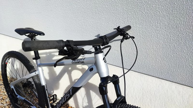 Ghost Kato Essential 29"