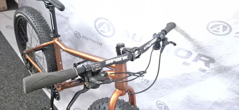 Prodám Fatbike 26" převody Shimano SLX,XT,2x10 