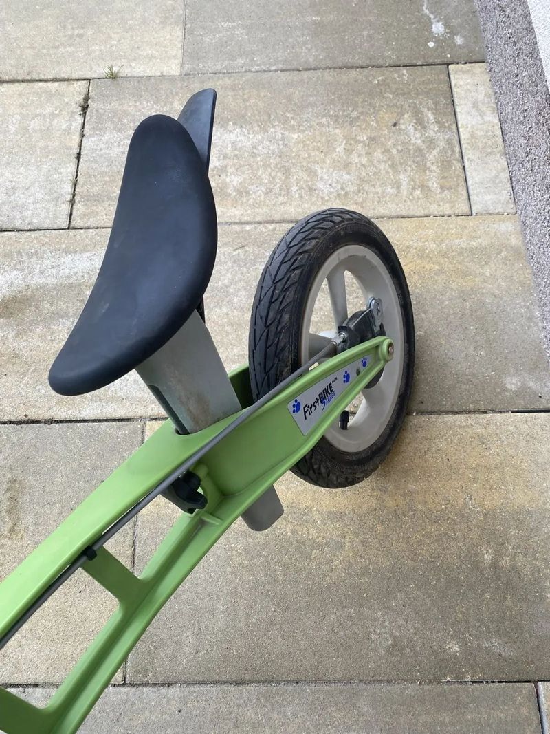 First BIKE odrážedlo zelené