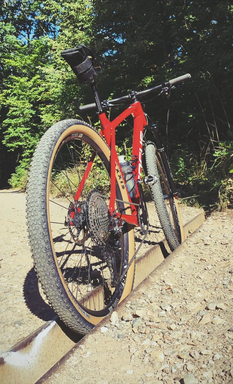 Focus RAVEN 8.8 (XT, SID, karbon doplňky)