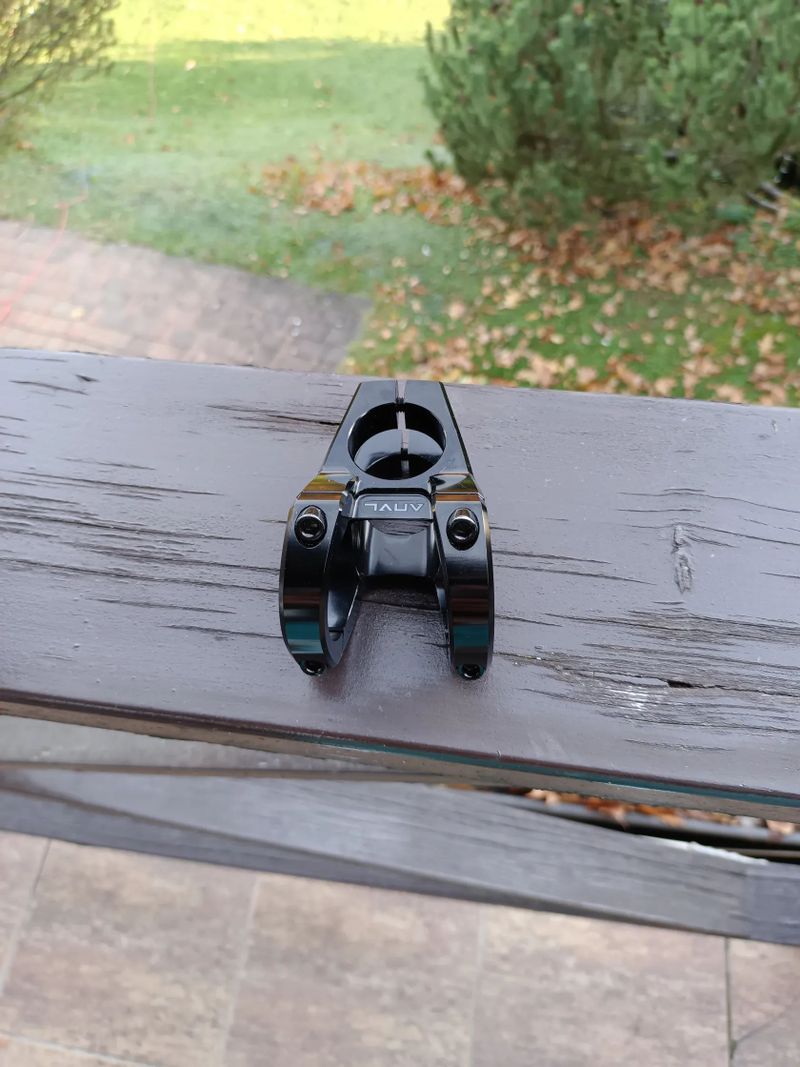 Představec AVNL Swage 40