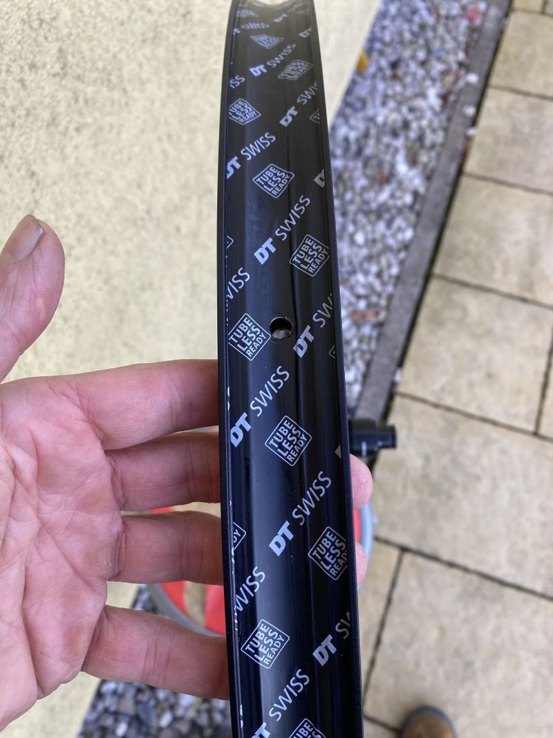 Nové ! Zadní kolo DT Swiss boost 350/FR541