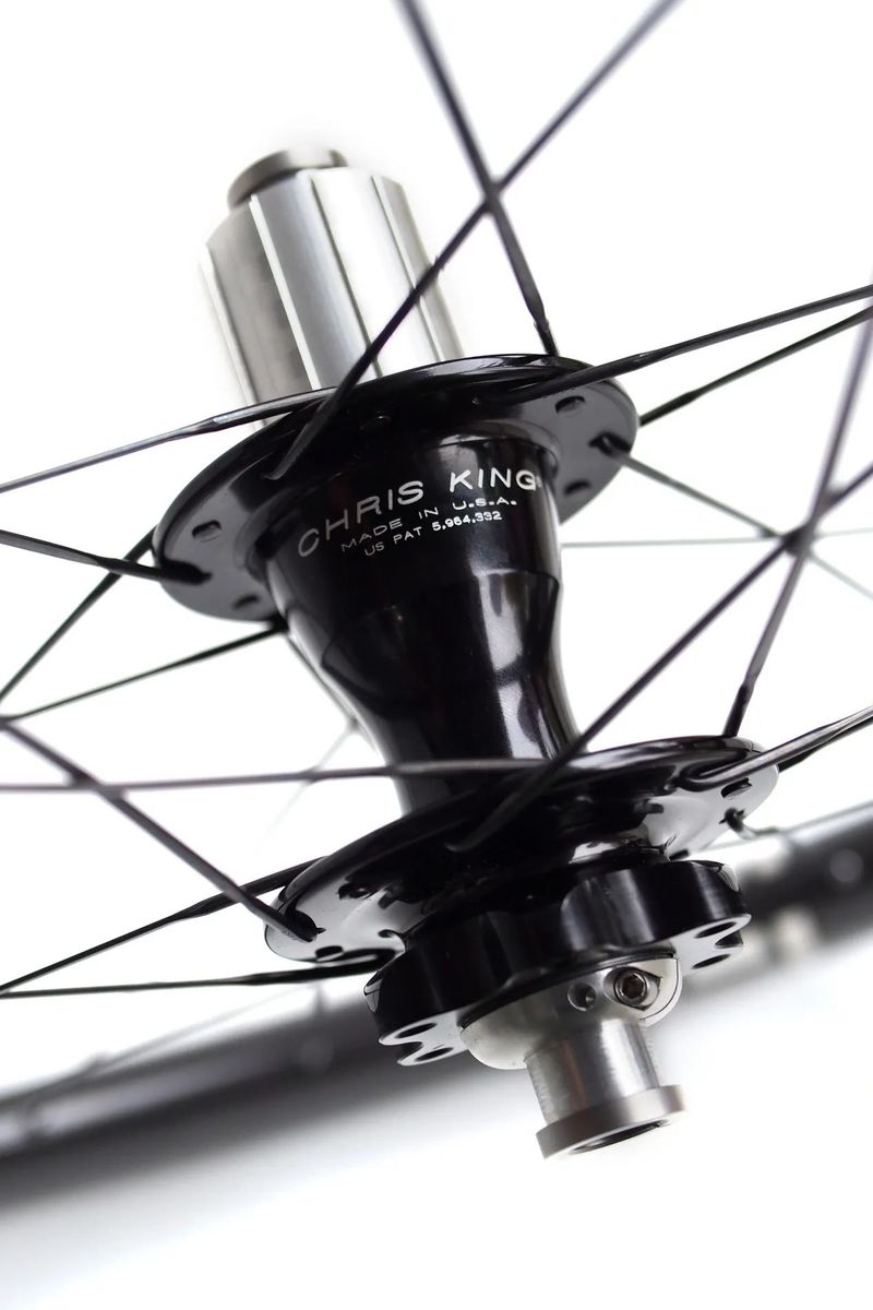 silniční/gravel karbonové výplety DUKE Baccara RX 42/CHRIS KING R45 IS/SAPIM CX-Ray 1.470 g disc