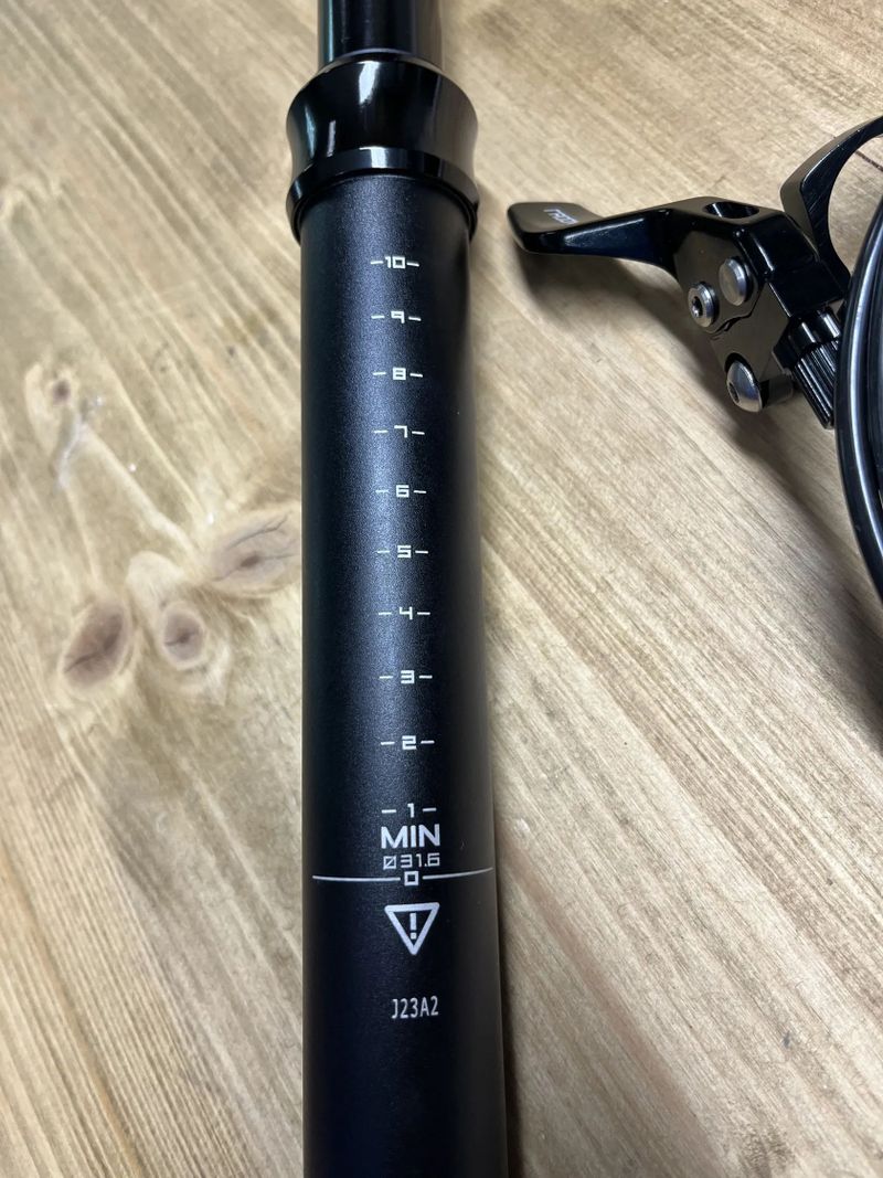 Teleskopická sedlovka Radon 150mm 31,6mm