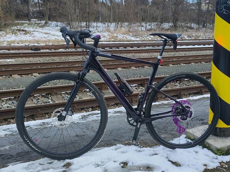 Cannondale Topstone carbon custom (2 sady kol a převodů)