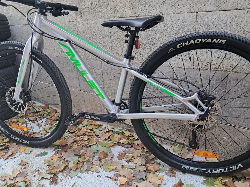 Amulet Youngster 26, lehké, jako nové!