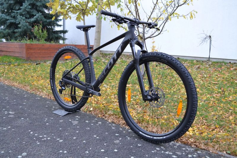 Scott Scale 940 Carbon (M) 2024 Stav nového kola