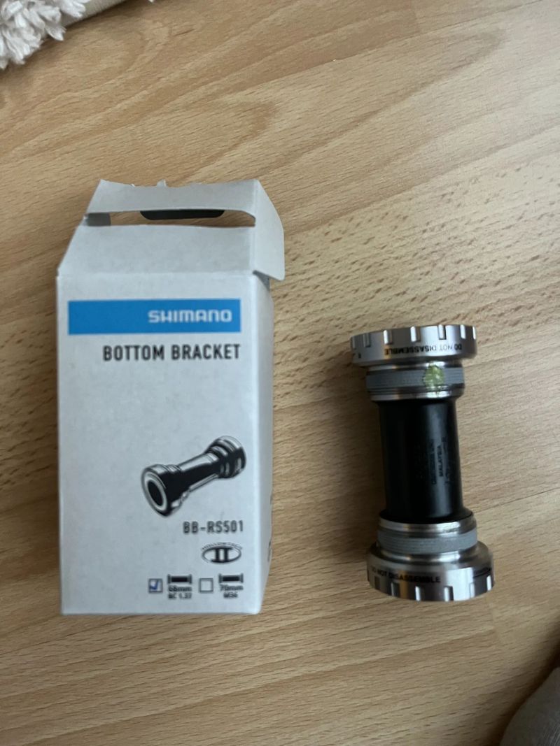 Středové složení shimano BB-RS501