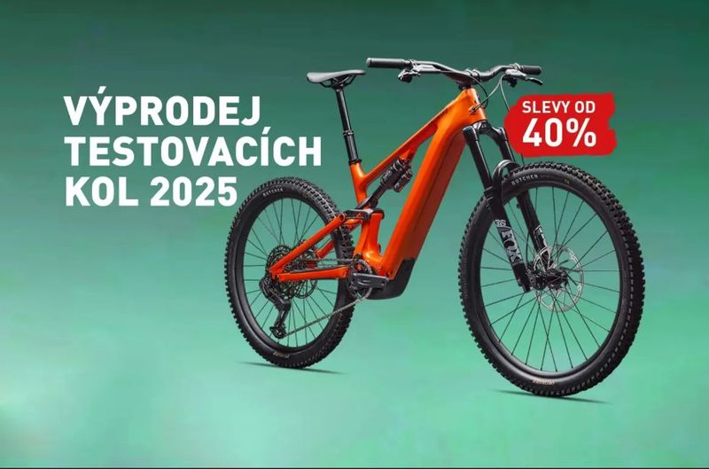 výprodej testovacích kol Specialized 2025