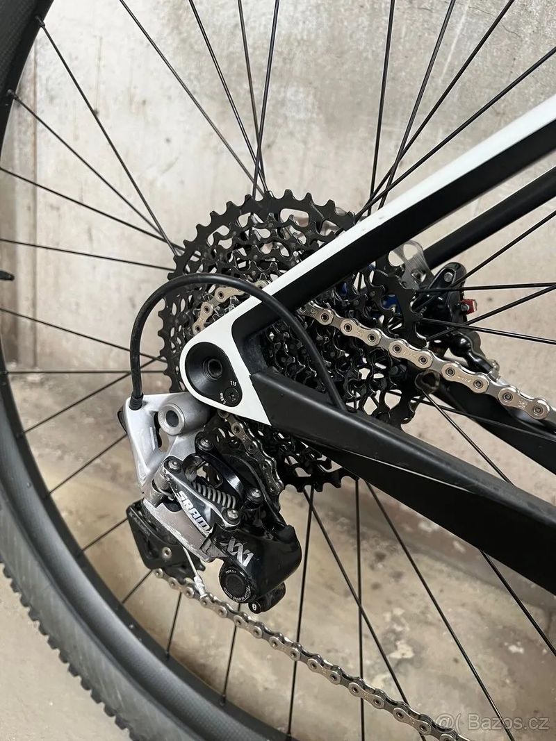 Ghost Lector World CUP 9.8 kg, L