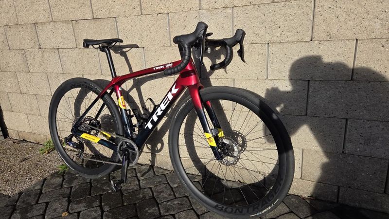 Prodám Trek Domane SLR 6 vel. 52 cca do 174 cm