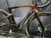 Pinarello Dogma F 2025 (NOVÉ, Luxter Gold, Blue)