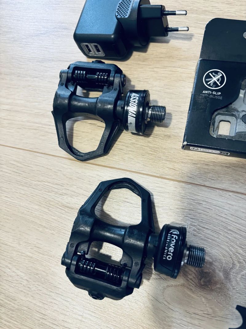 Pedály FAVERO ASSIOMA DUO